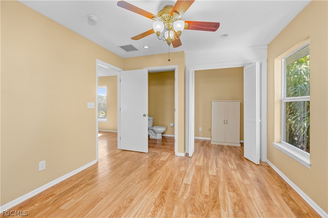 1813 Long Point Ln Property Photo 27