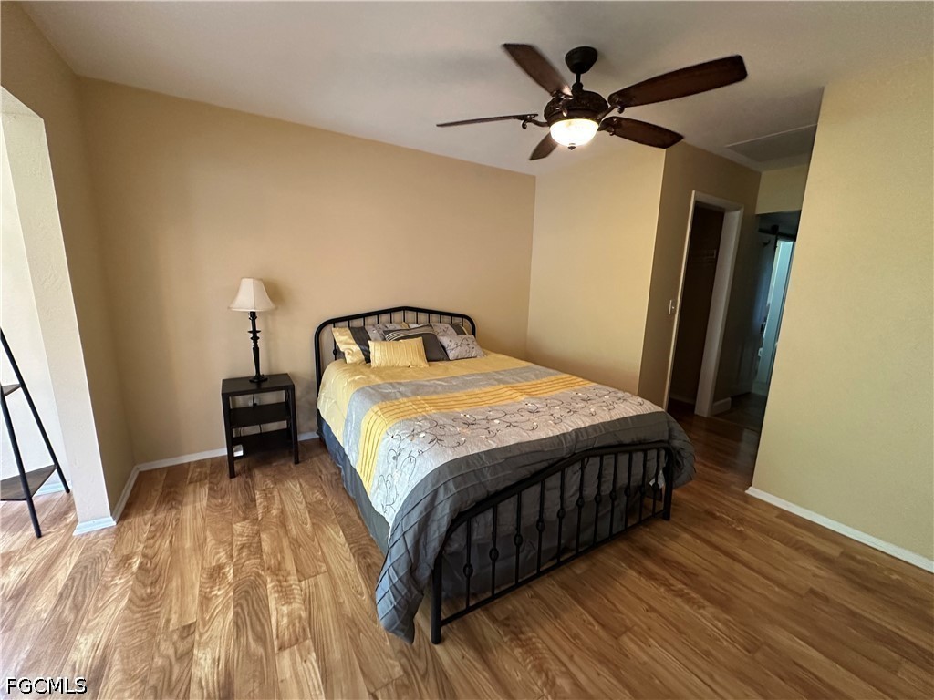1813 Long Point Ln Property Photo 35