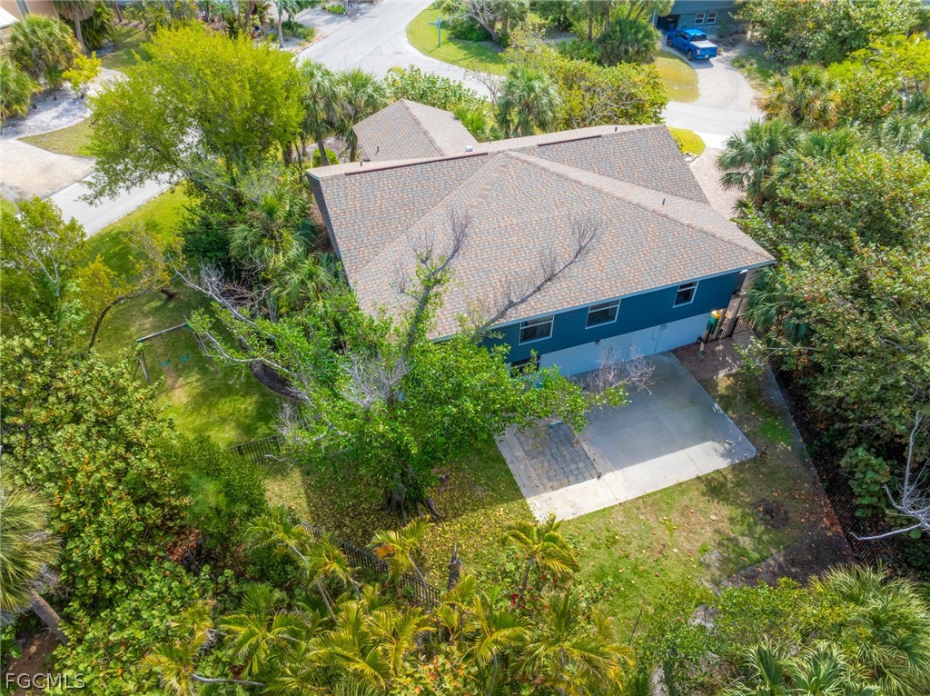 1813 Long Point Ln Property Photo 44