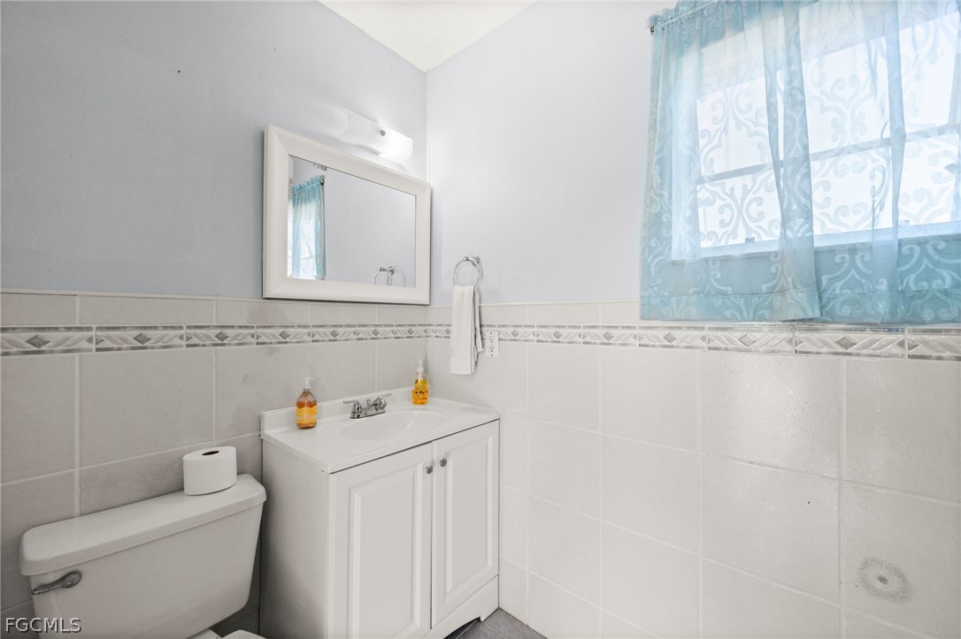1229 Sw 24th St Property Photo 31