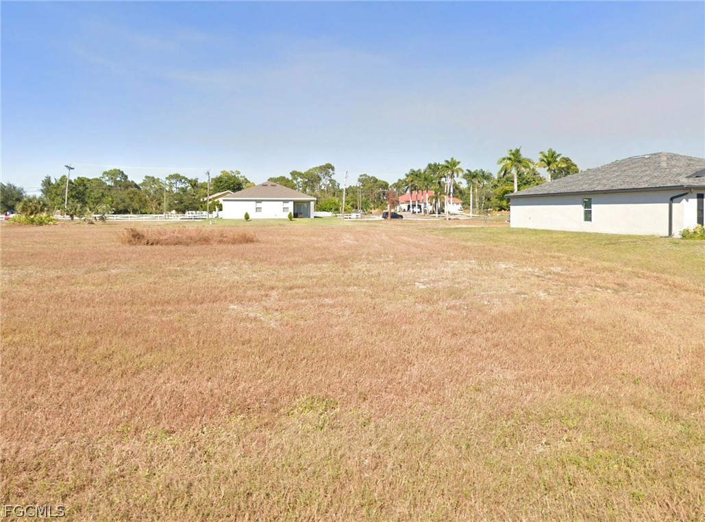 43 NE 31st TER Property Photo 1
