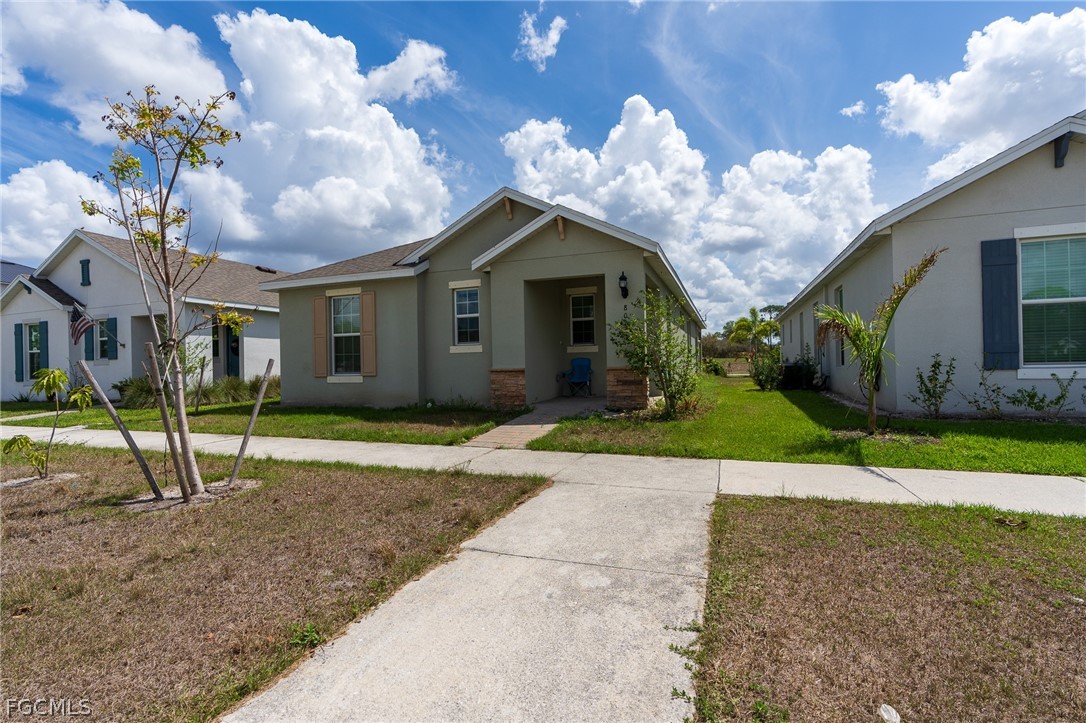 802 Friendship Cir Property Photo 3