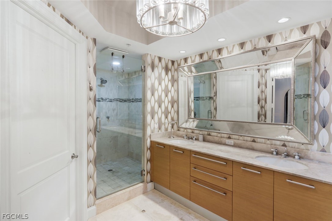 13675 Vanderbilt Dr 406 Property Photo 18
