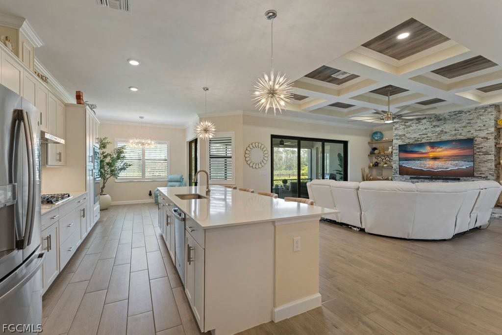 20471 Napa Loop Property Photo 6