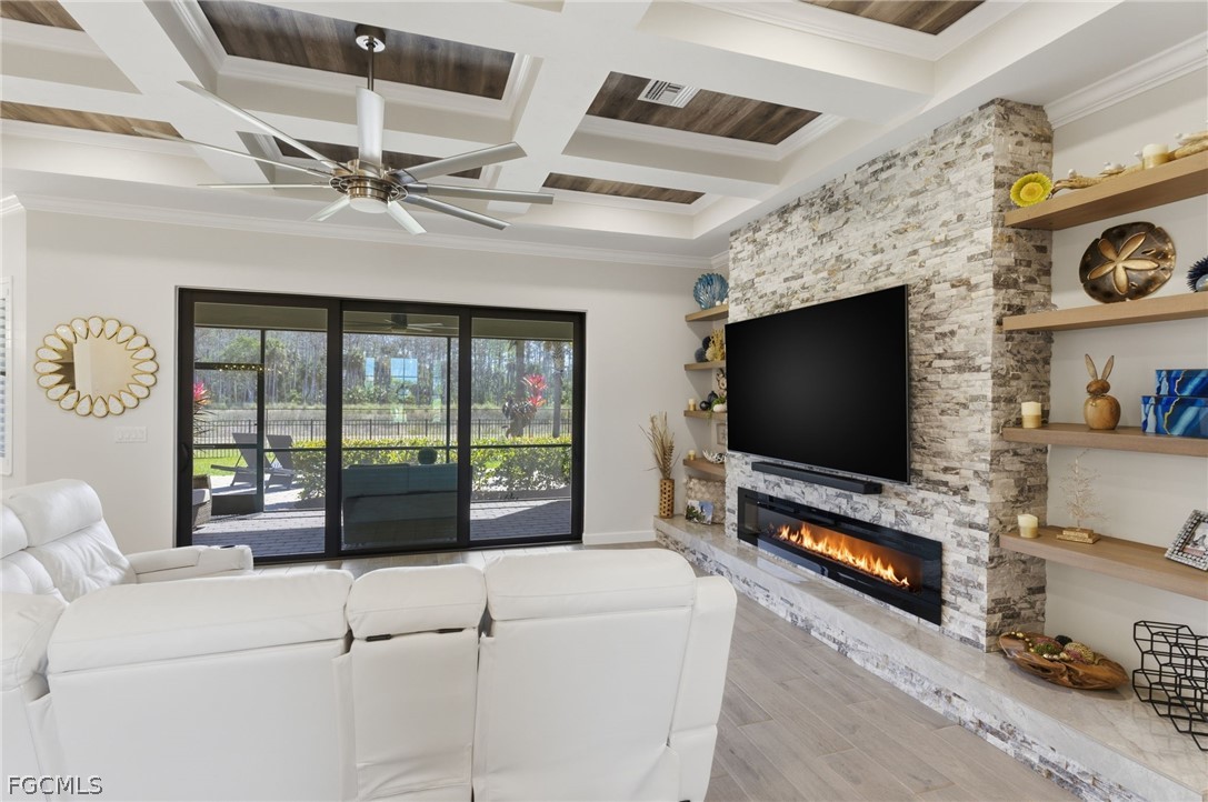 20471 Napa Loop Property Photo 8