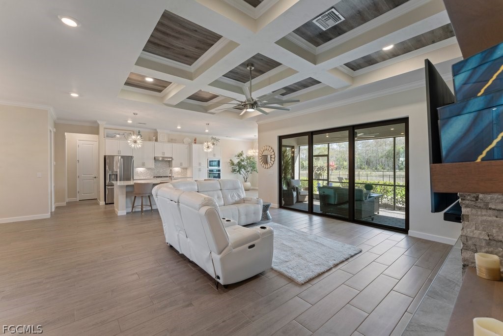 20471 Napa Loop Property Photo 10