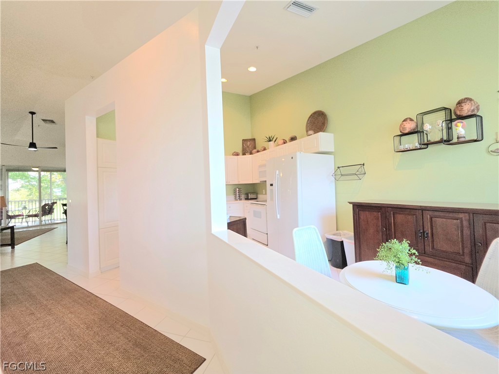 12070 Summergate Cir 201 Property Photo 6
