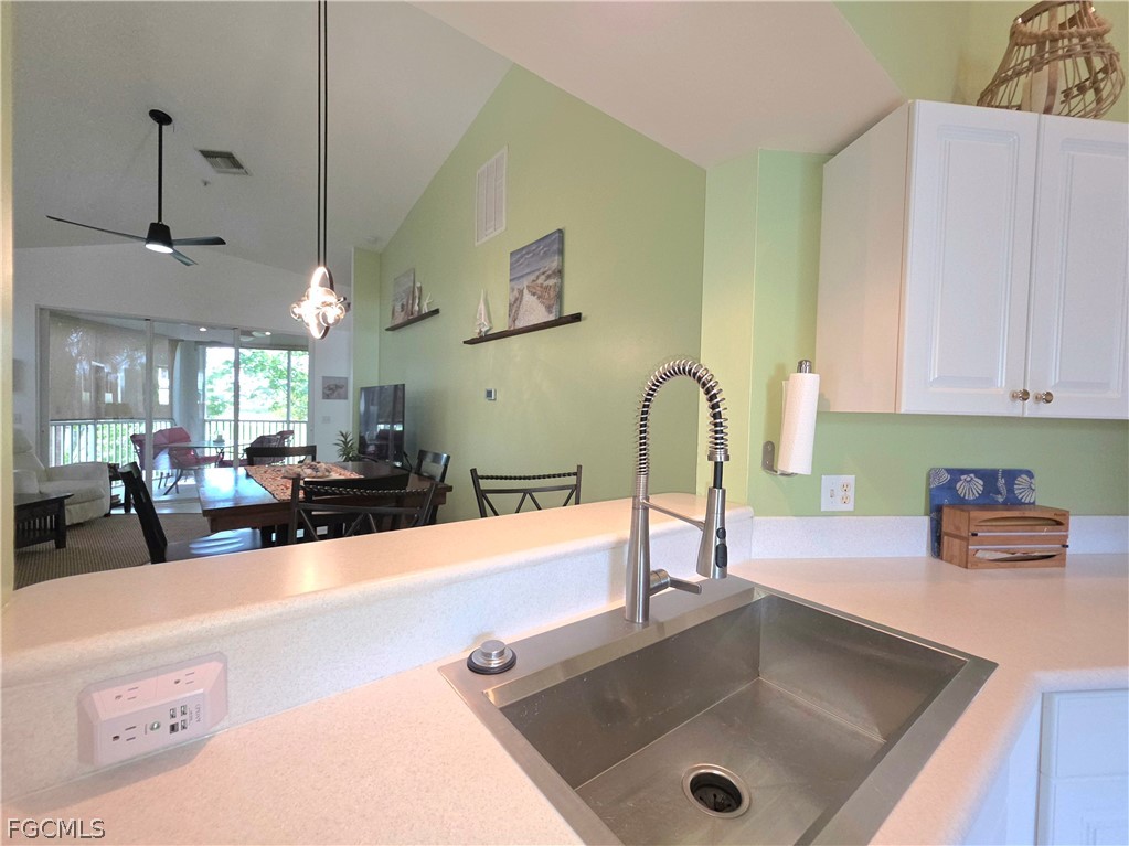 12070 Summergate Cir 201 Property Photo 29