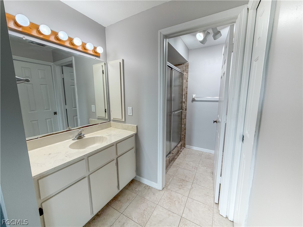 232 Cape Coral Pkwy E 201 Property Photo 18