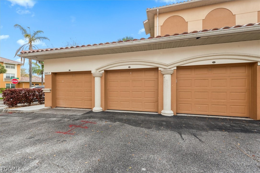3957 Pomodoro Cir 201 Property Photo 40