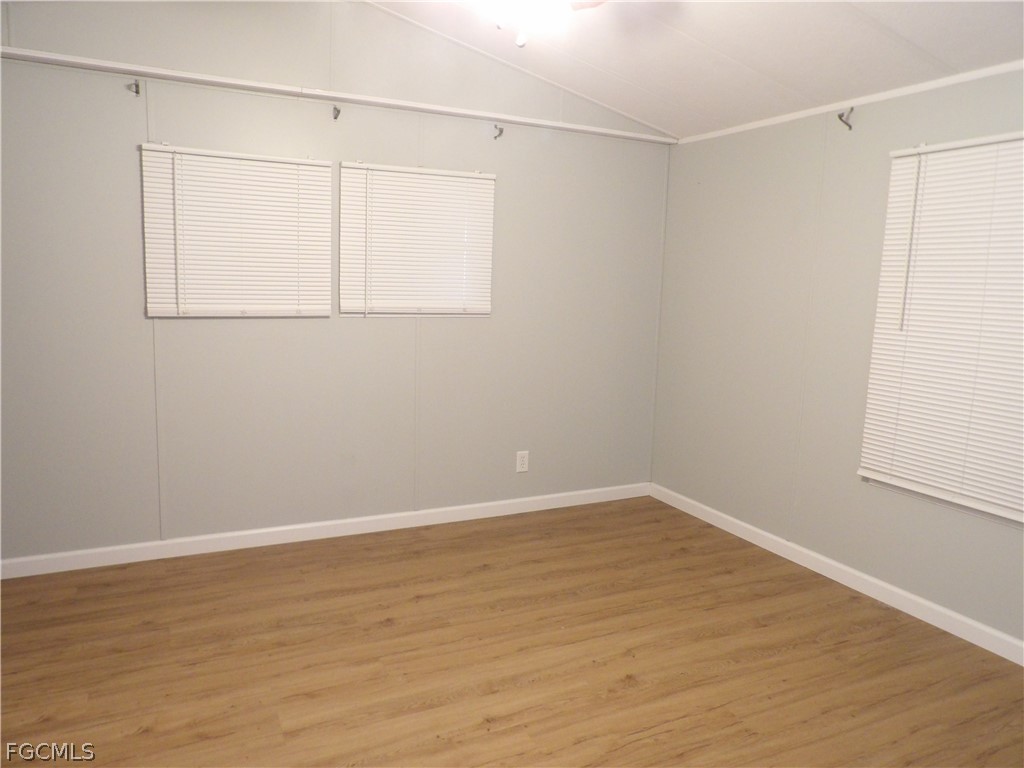 113 Lantern Ln Property Photo 10