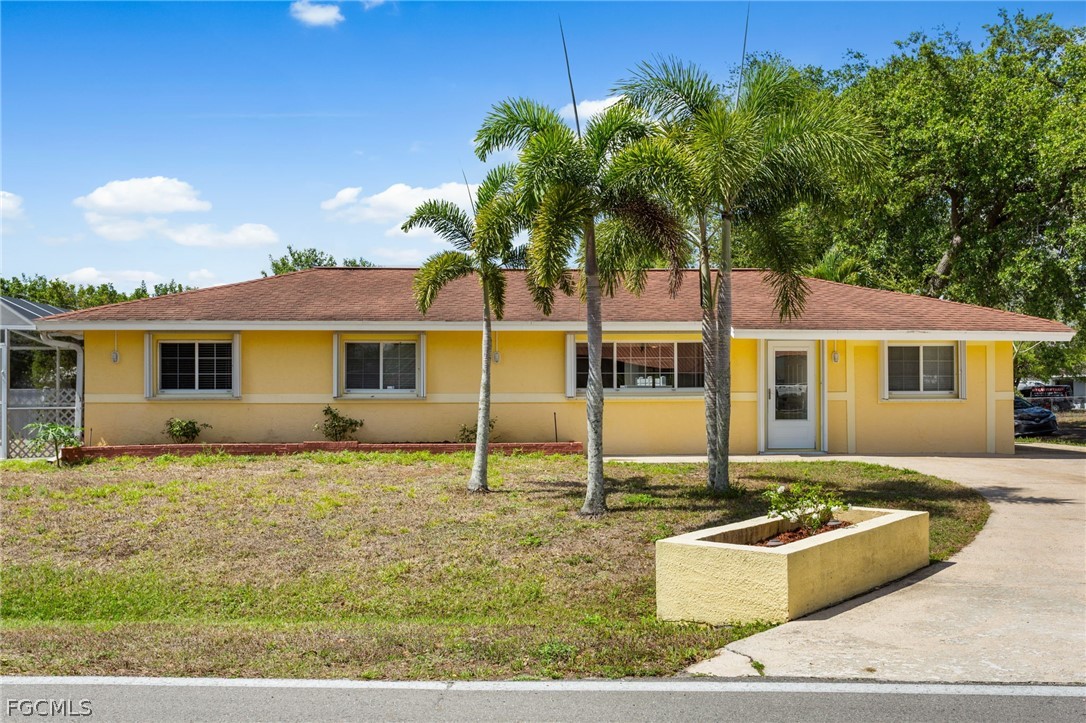 2803 W Cypress Ave Property Photo 1