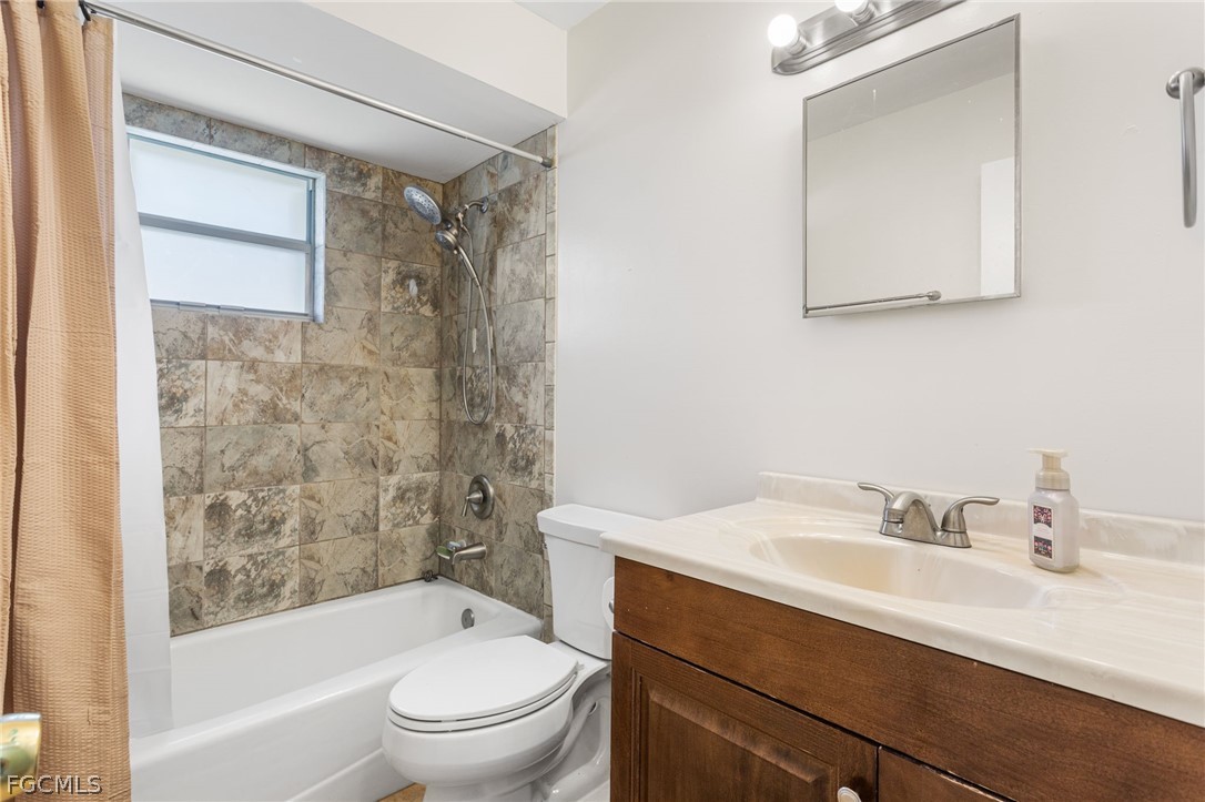 2803 W Cypress Ave Property Photo 15