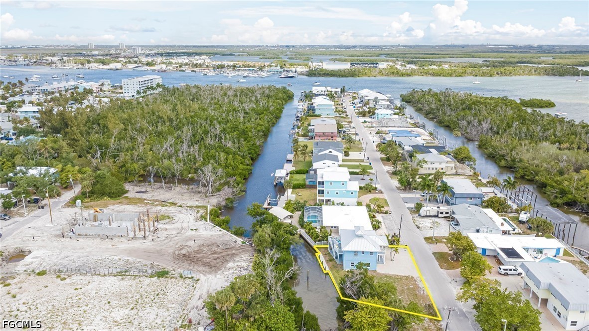 103 Tropical Shore Way Property Photo 3