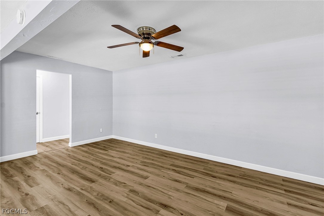 5935 Sea Bass Rd Property Photo 9