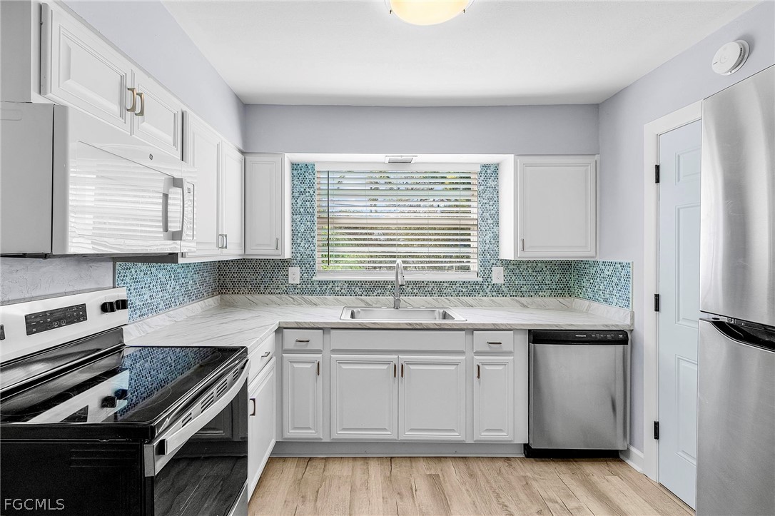 5935 Sea Bass Rd Property Photo 10