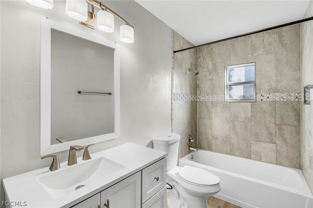 5935 Sea Bass Rd Property Photo 13