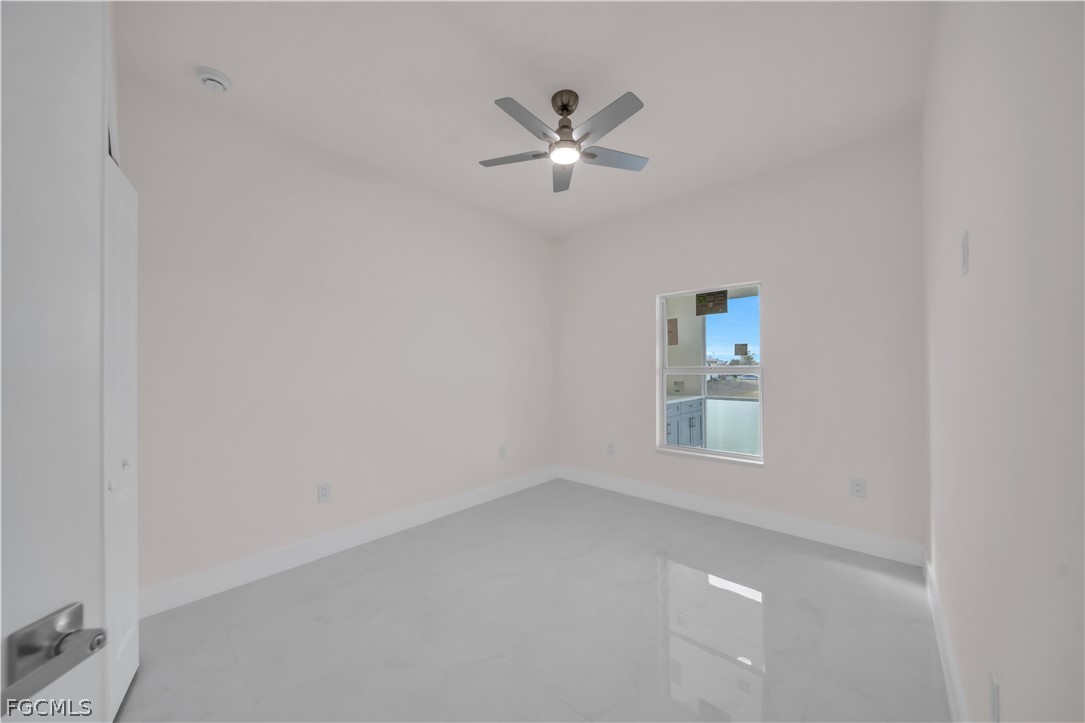 2909 63rd St W Property Photo 30