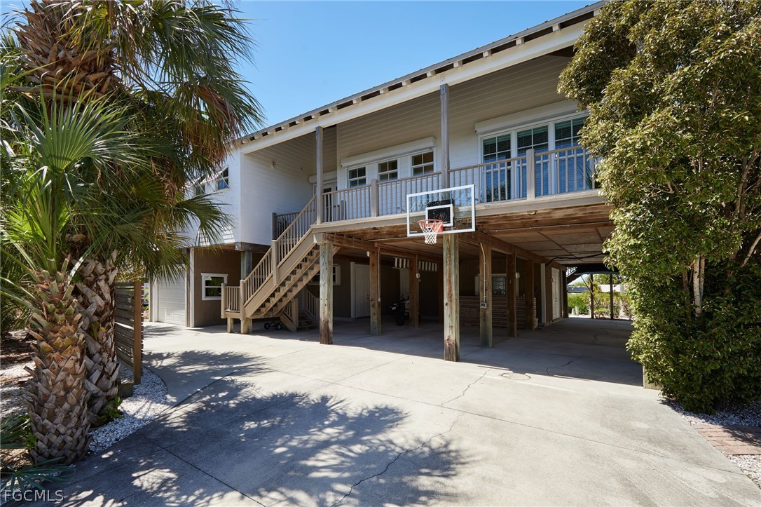 16247 Boyce Dr Property Photo 1