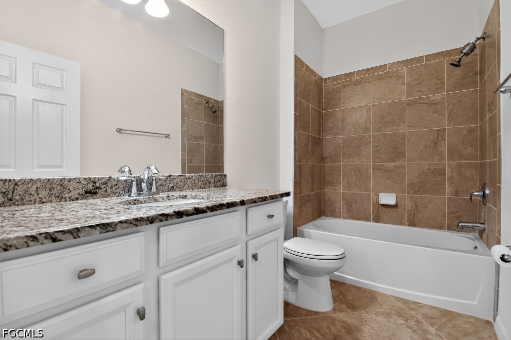 17604 Wayside Bend Property Photo 14