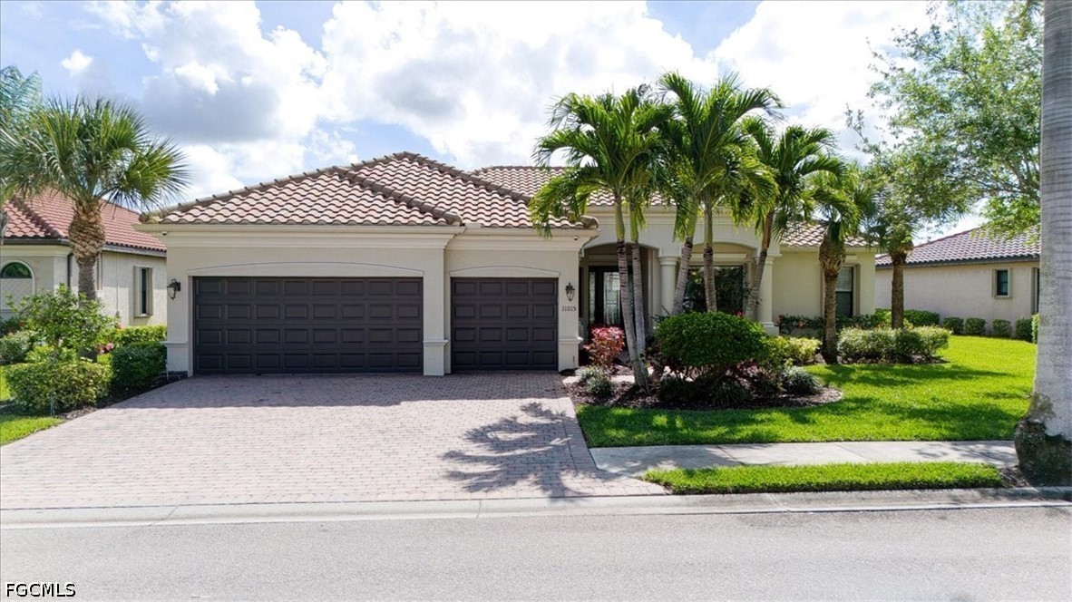 11015 Longwing Dr Property Photo 1
