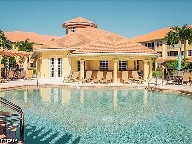 1141 Van Loon Commons CIR 102 Property Photo 1