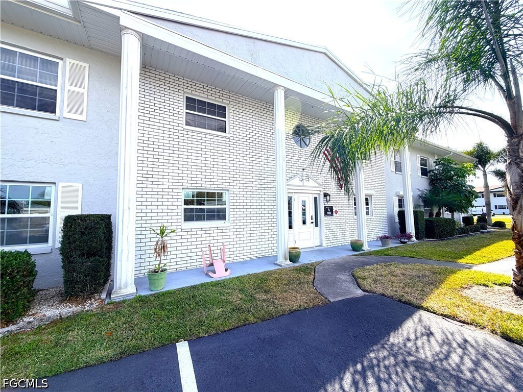 7050 Nantucket CIR 6 Property Photo 1