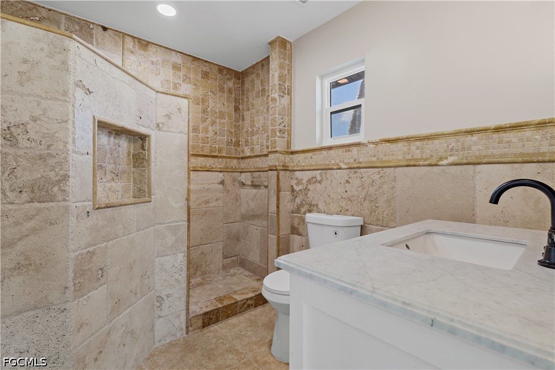 1725 Se 3rd St Property Photo 11