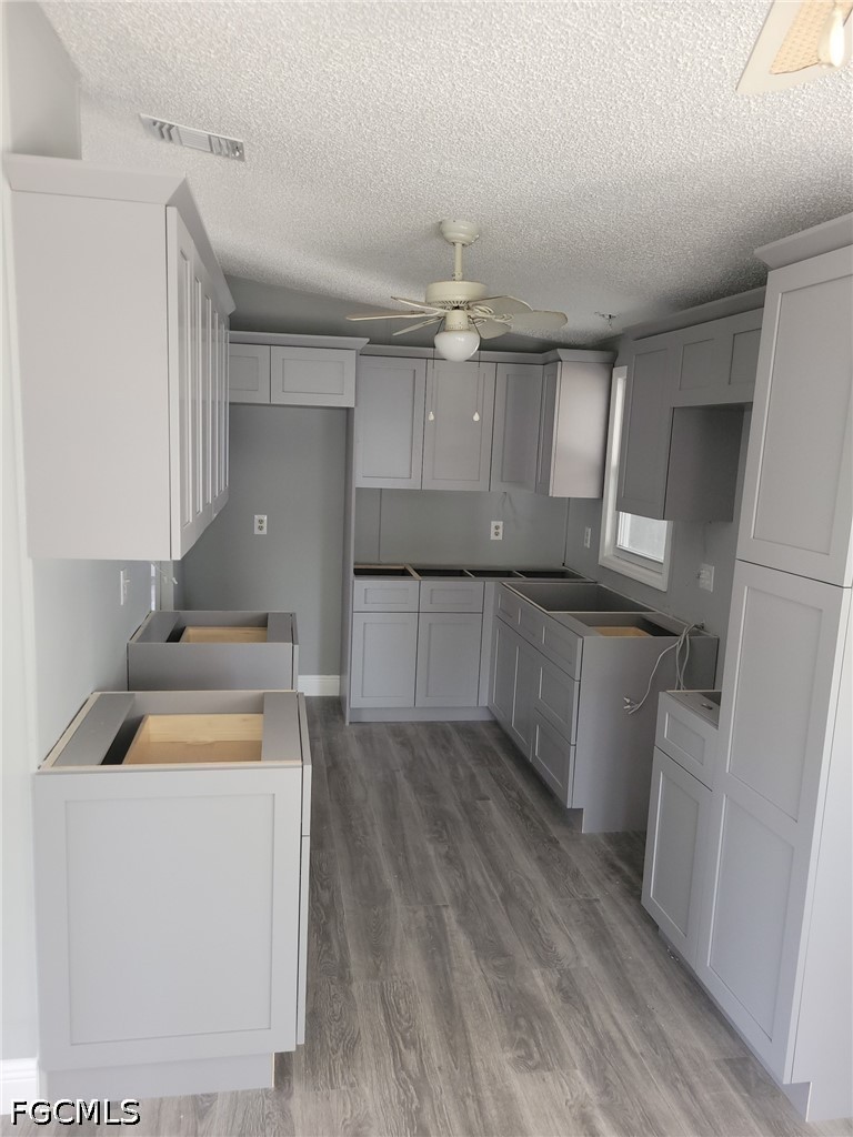 7151 Drum Dr Property Photo 2