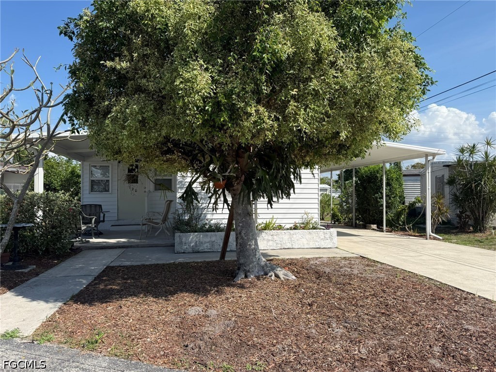120 Lantern Pl Property Photo 1
