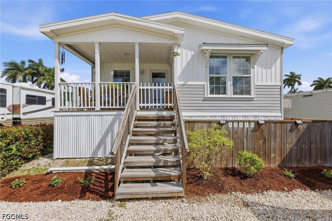 13110 Point Breeze Dr Property Photo 1