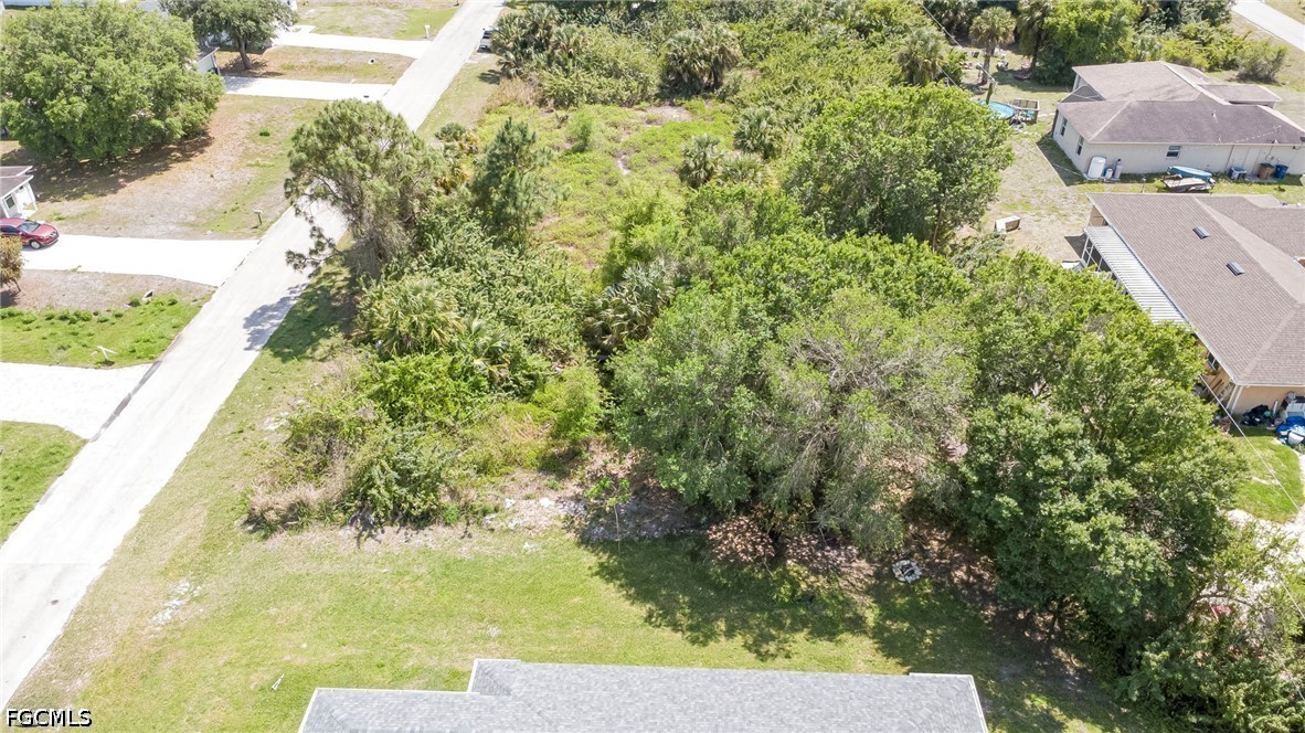6035-6037 Latimer Ave Property Photo 4