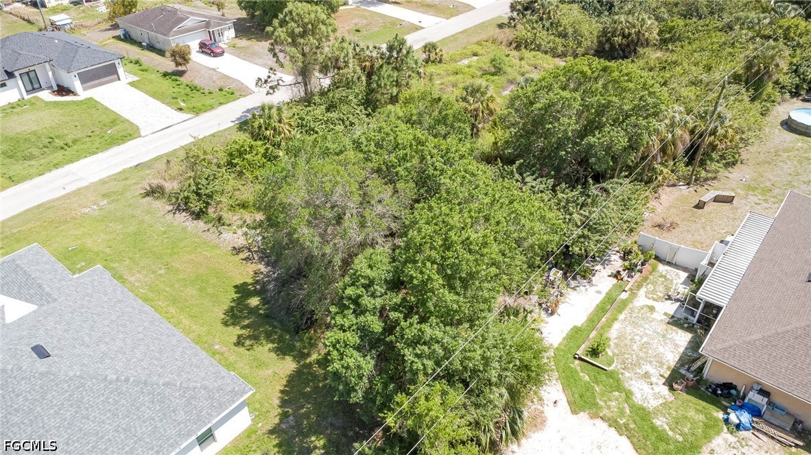 6035-6037 Latimer Ave Property Photo 5