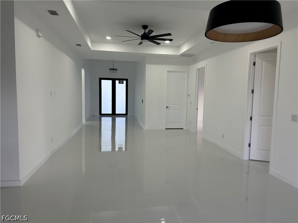 2801 Sw Embers Ter Property Photo 11