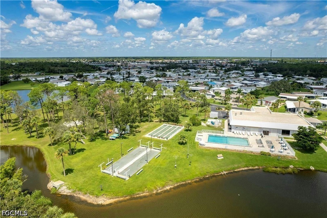 1000 Kings Hwy Property Photo 19