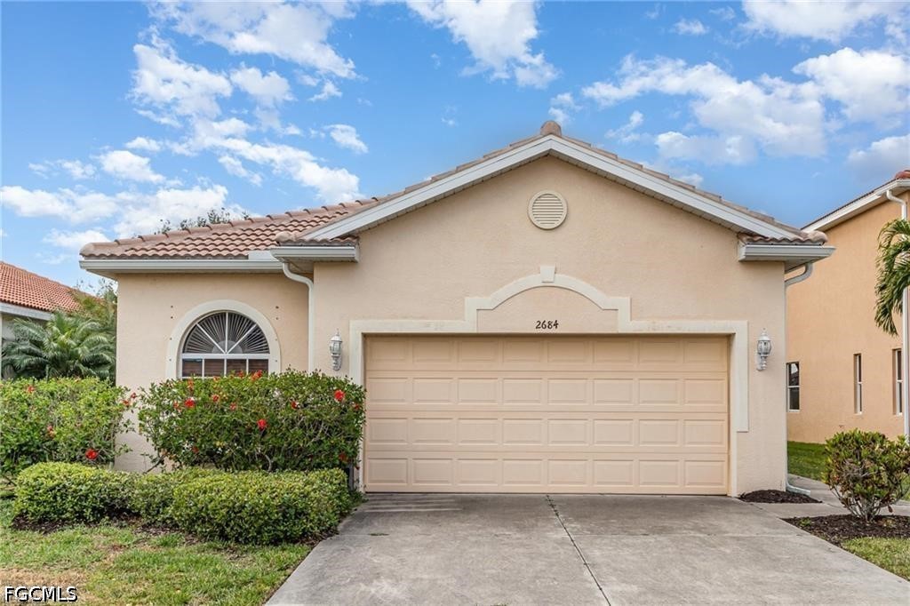 2684 Sunset Lake Dr Property Photo 1