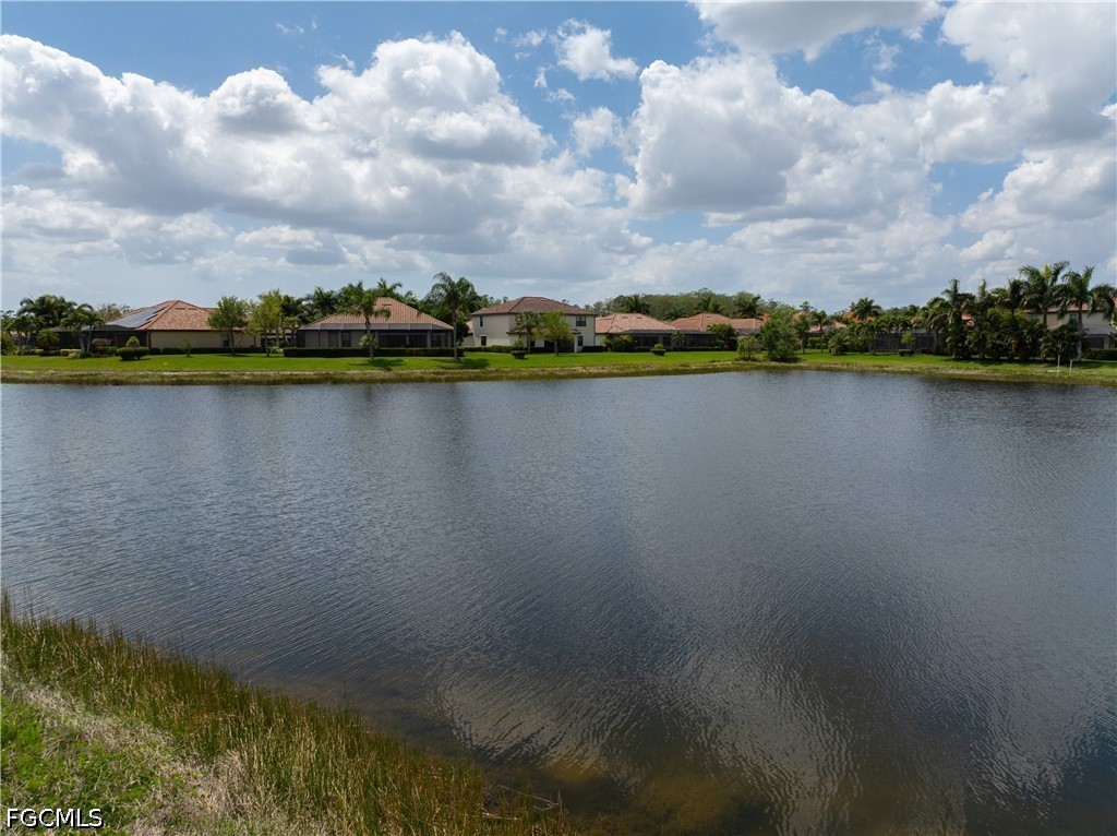 10960 Cherry Laurel Dr Property Photo 6
