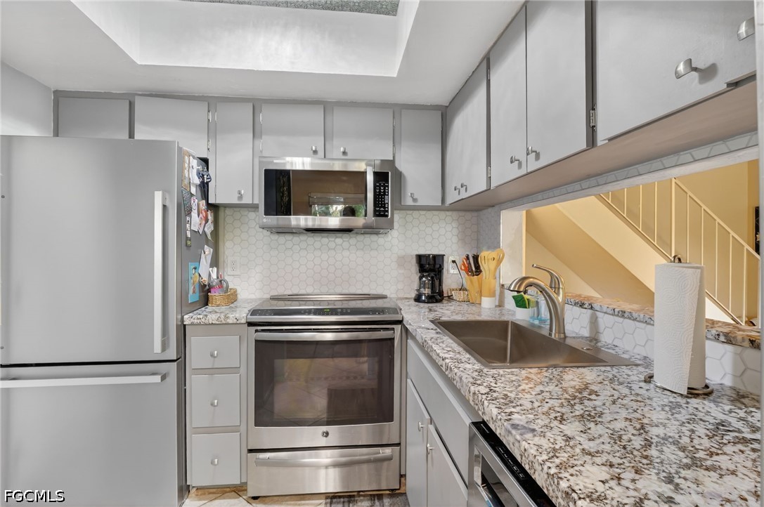 3309 Prince Edward Island Cir 2 Property Photo 4