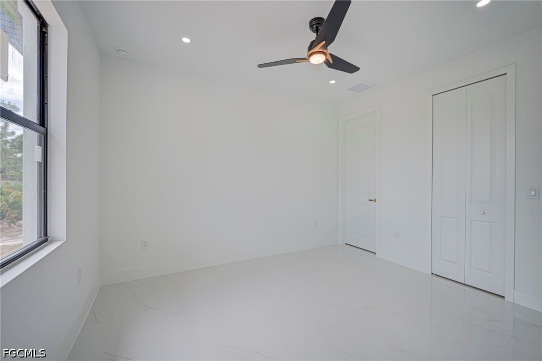 1002 Pine Ave Property Photo 14