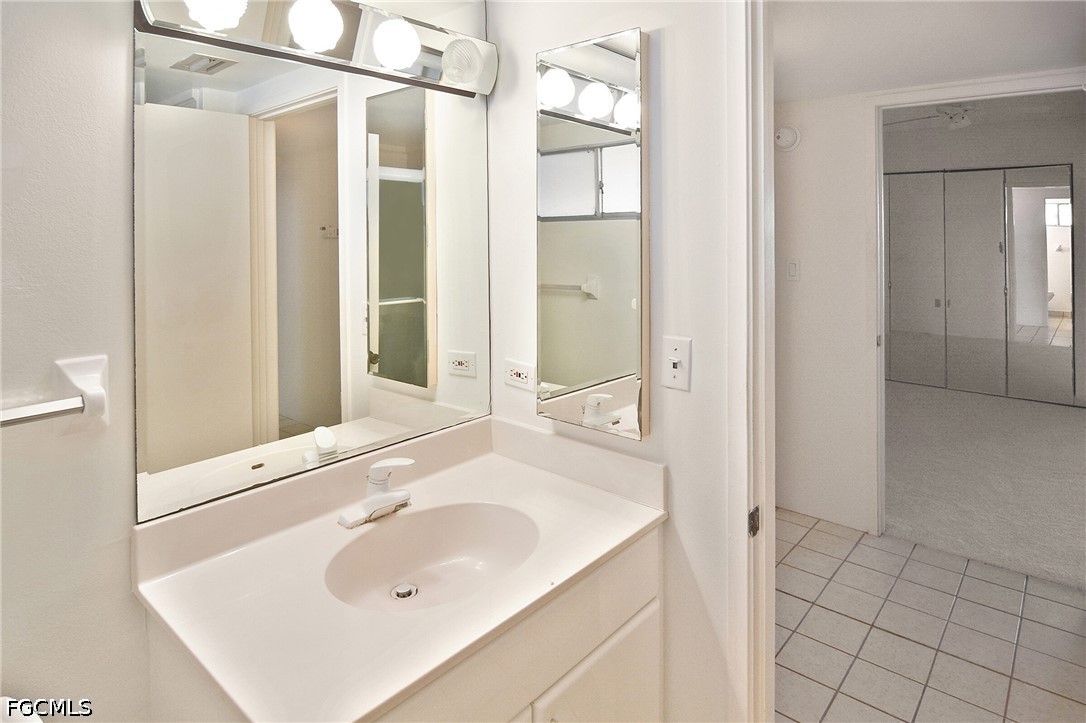 200 Periwinkle Way 225 Property Photo 15