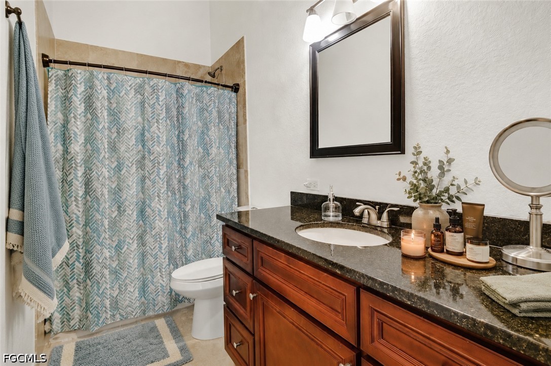 1561 Lynwood Ave Property Photo 11