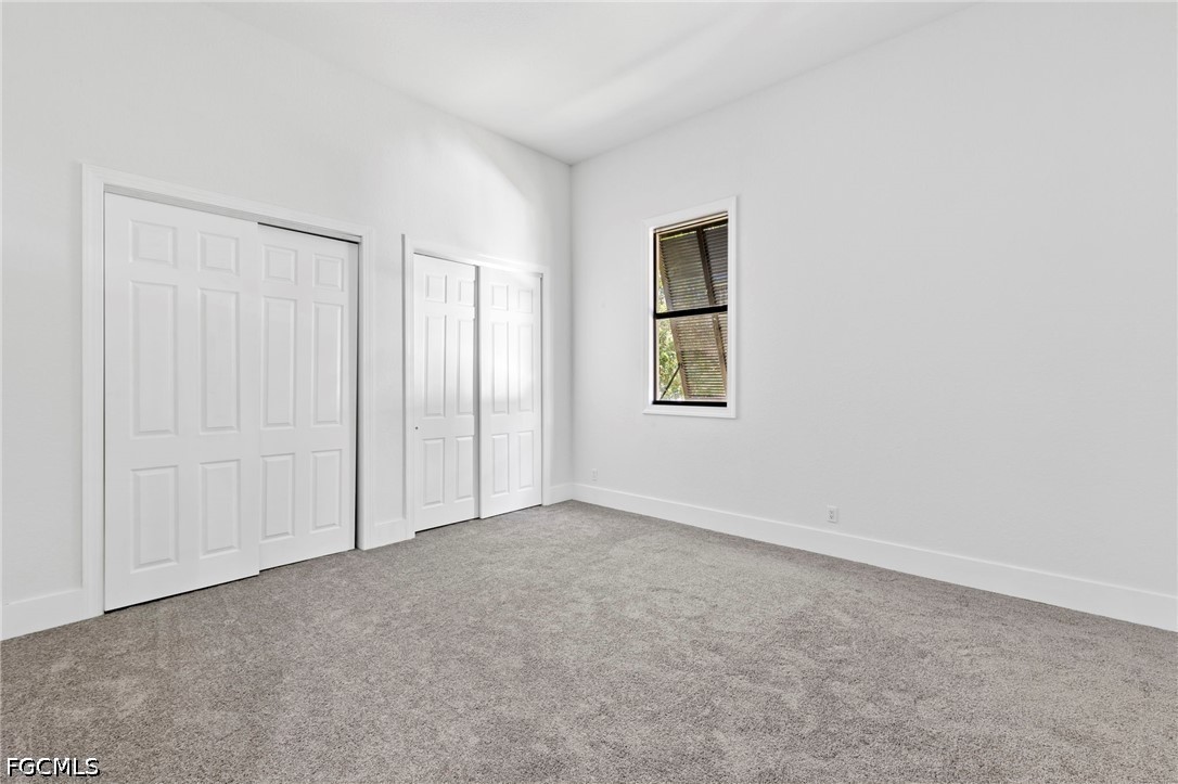 1561 Lynwood Ave Property Photo 26