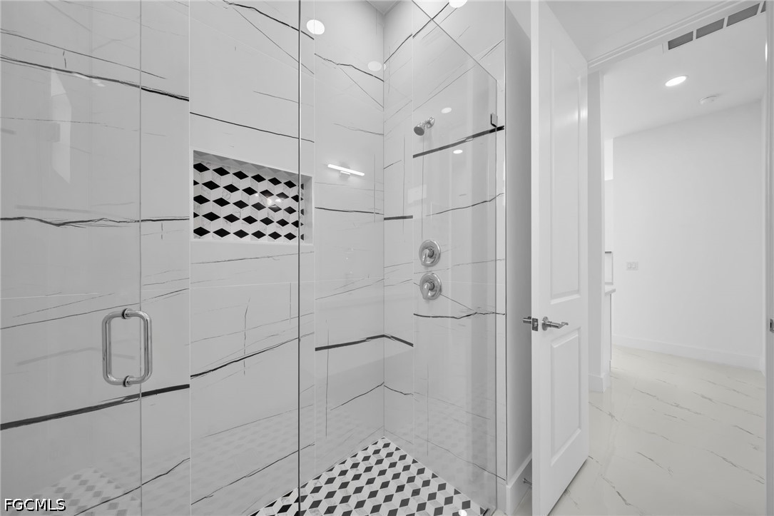 3316 7th St Sw Property Photo 9