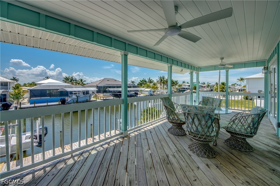 2360 Oleander St Property Photo 27