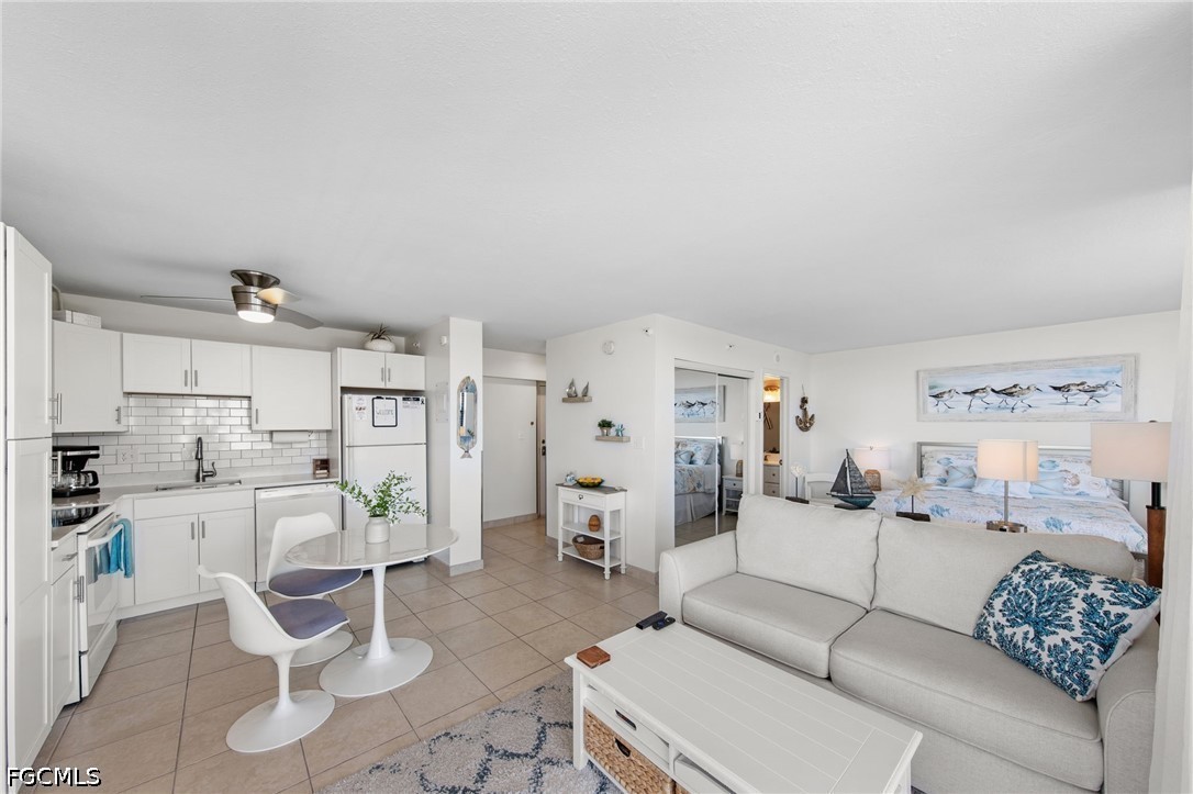 8701 Estero Blvd 507 Property Photo 24