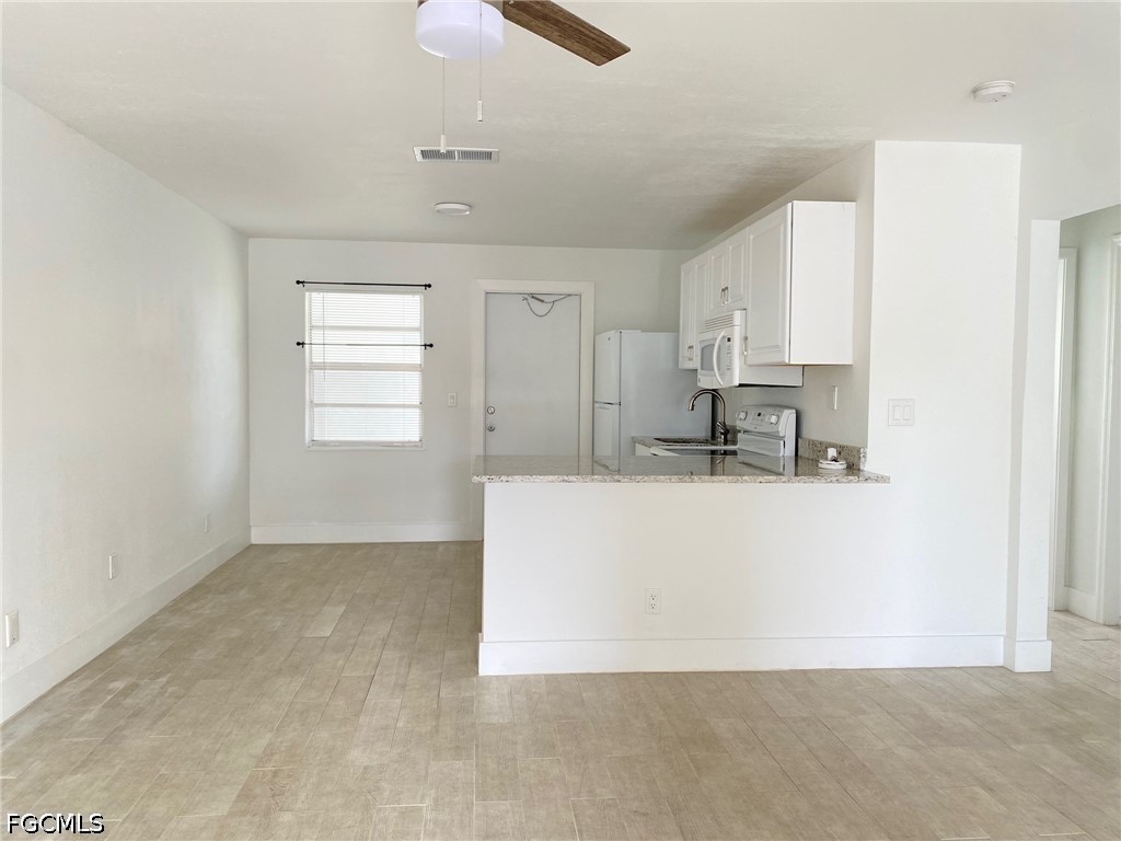 317 Tarpon Dr Property Photo 10