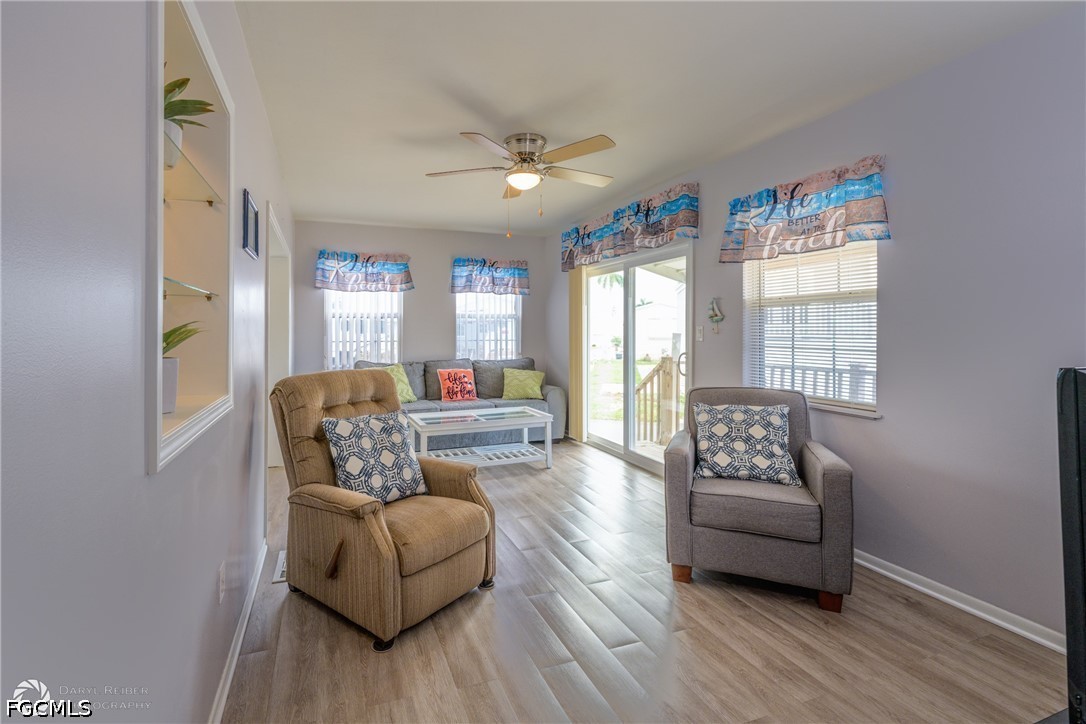 11089 Sunglow Ln Property Photo 4