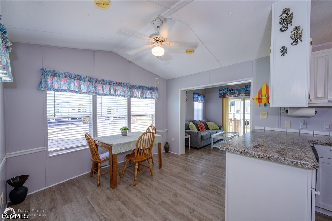 11089 Sunglow Ln Property Photo 11