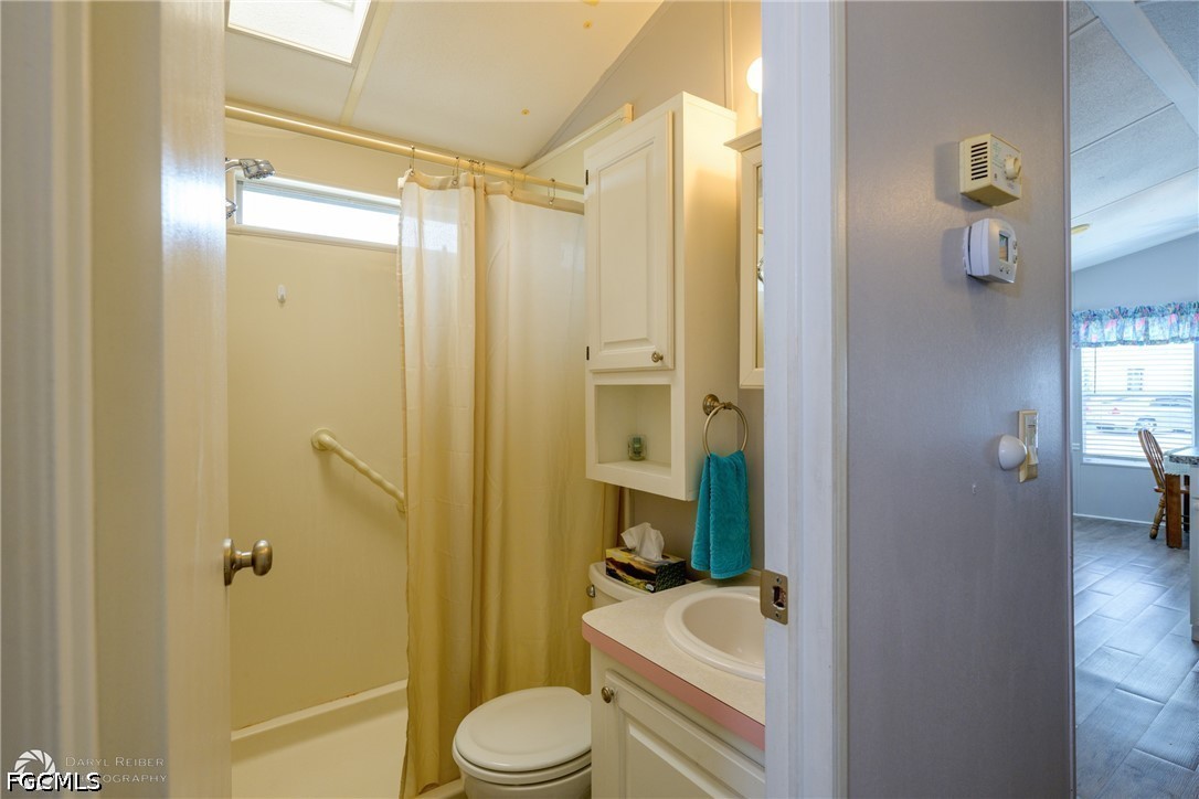 11089 Sunglow Ln Property Photo 16