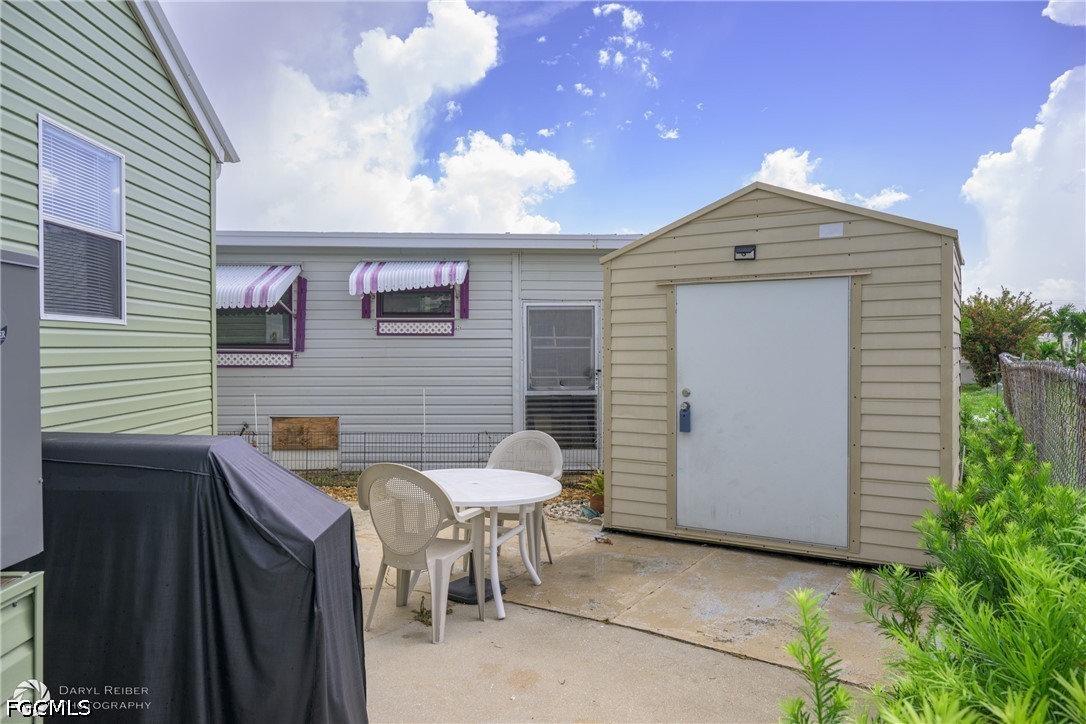 11089 Sunglow Ln Property Photo 27